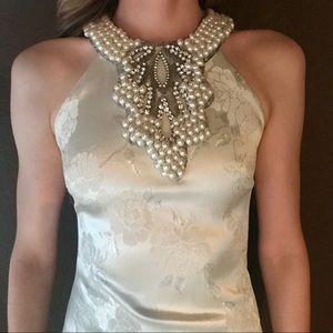 Cache White Sleeveless Beaded Pearl Cocktail Dress